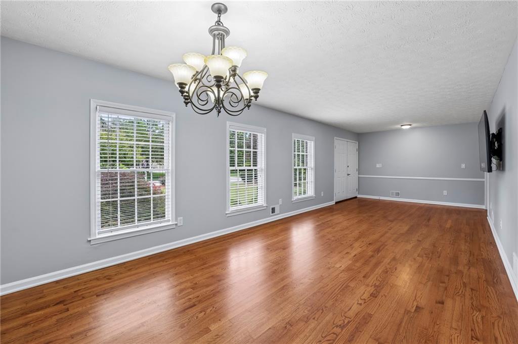 5209 Happy Hollow Road