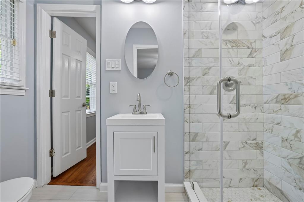 5209 Happy Hollow Road