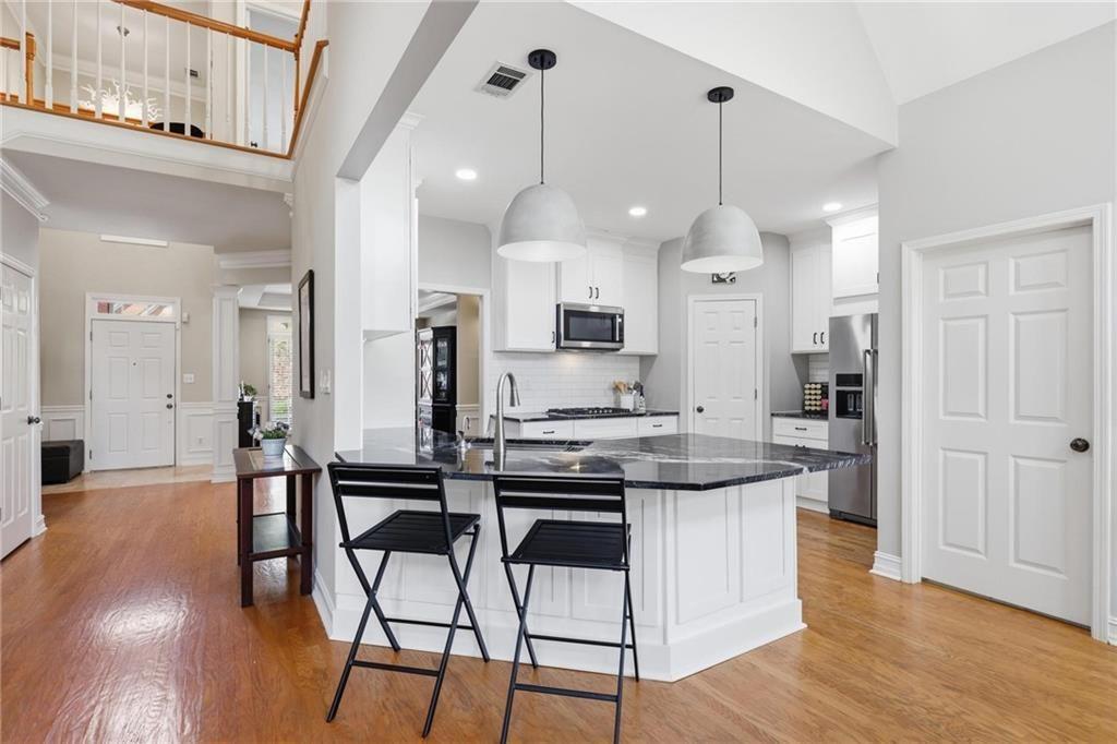 5249 Magnolia Walk Circle