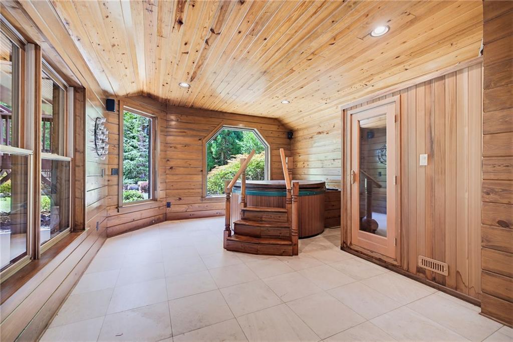 1380 Oak Grove Drive