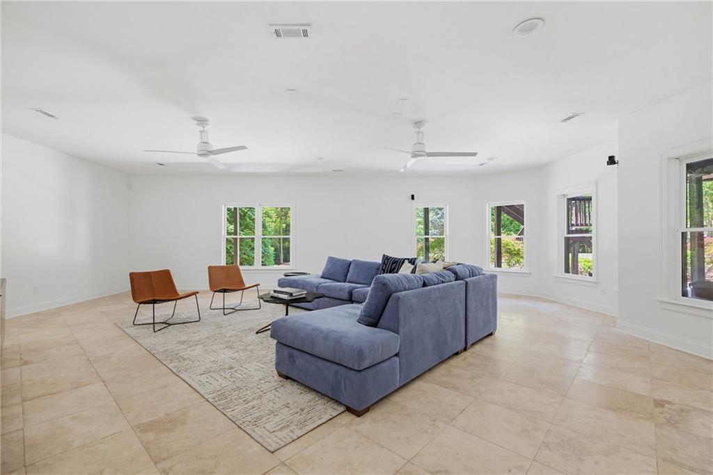 1380 Oak Grove Drive