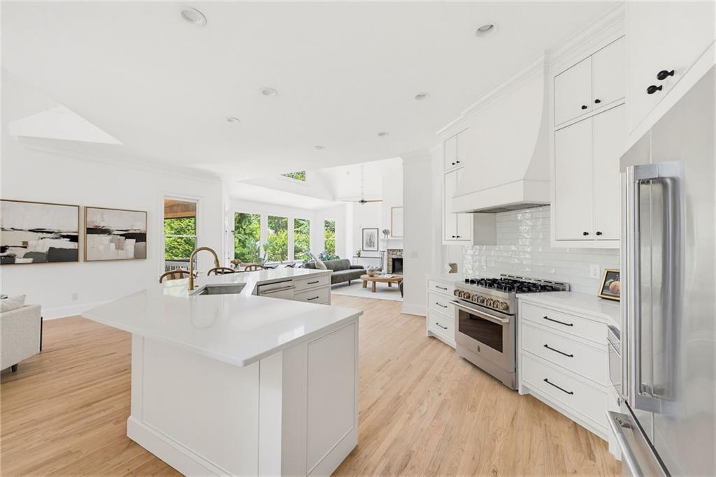 1380 Oak Grove Drive