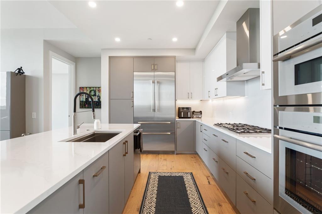 2425 Peachtree Road NE Unit 1412