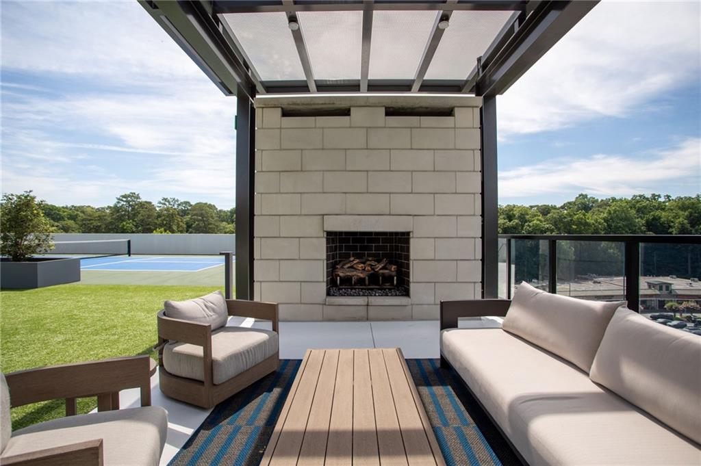 2425 Peachtree Road NE Unit 1412