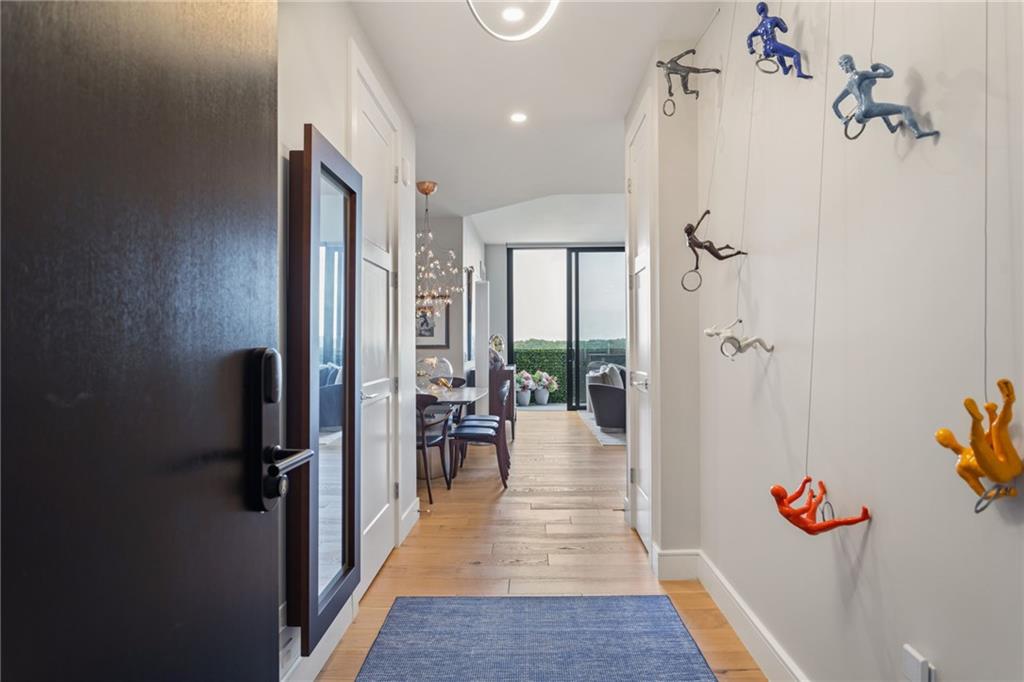 2425 Peachtree Road NE Unit 1412