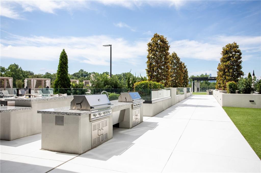 2425 Peachtree Road NE Unit 1412