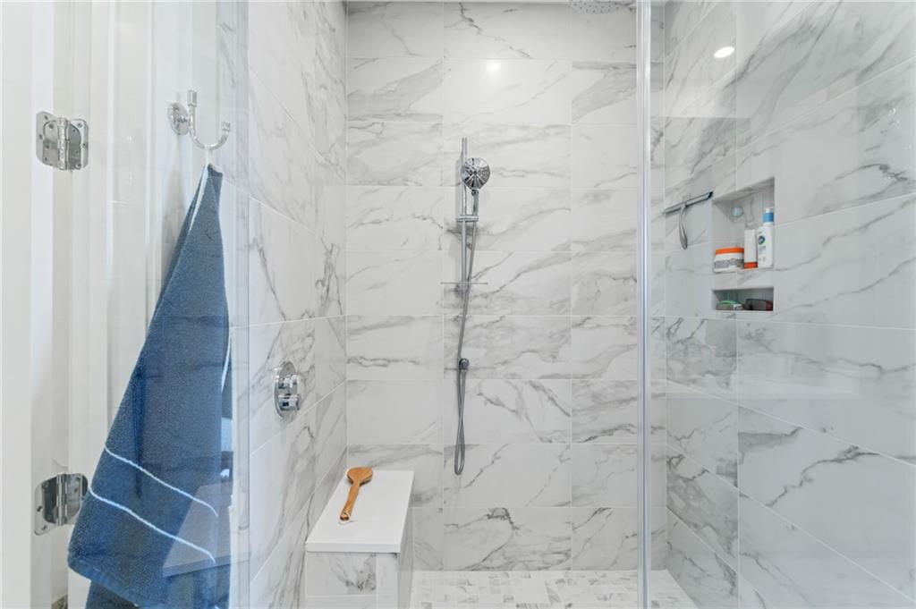 2425 Peachtree Road NE Unit 1412