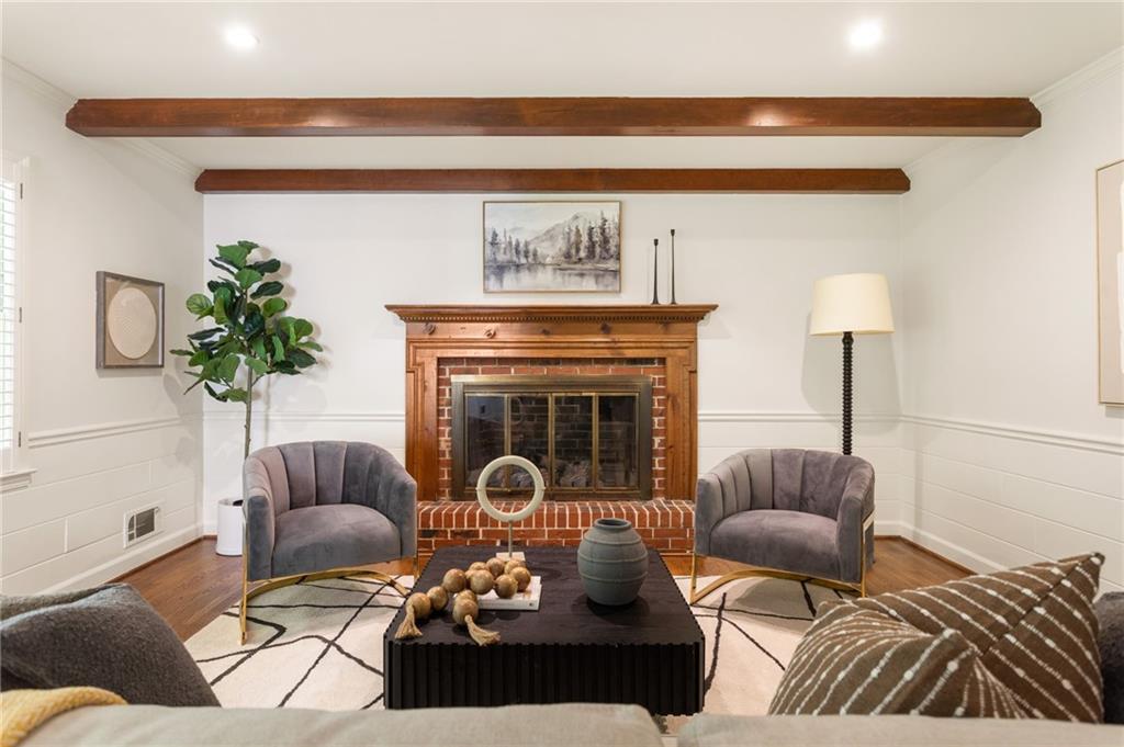 855 Old Creek Trail