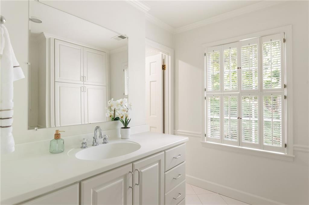 855 Old Creek Trail