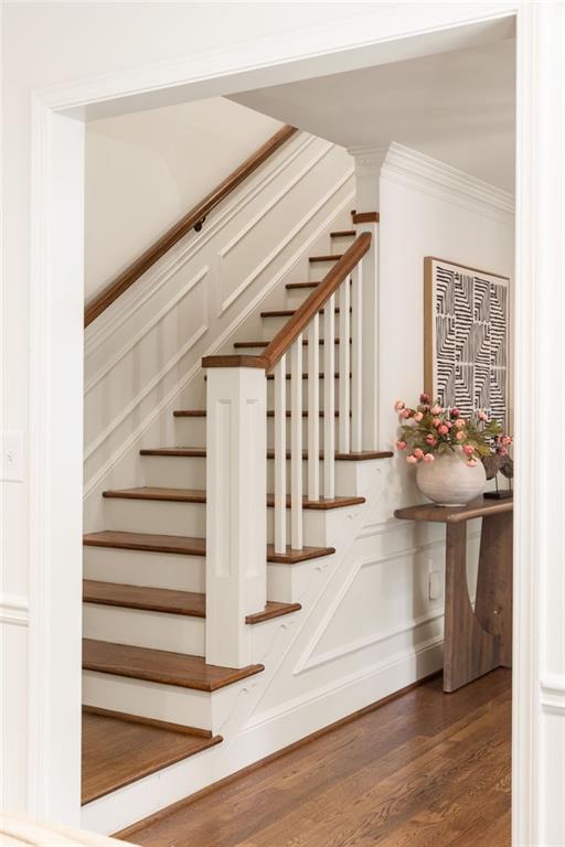 855 Old Creek Trail