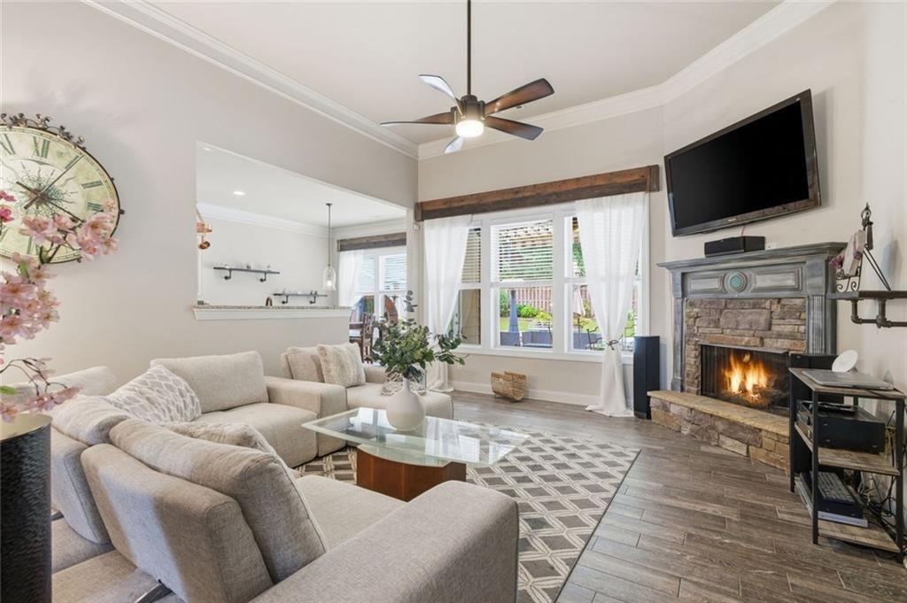 1975 Poplar Ridge Place