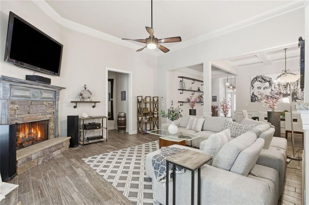 1975 Poplar Ridge Place