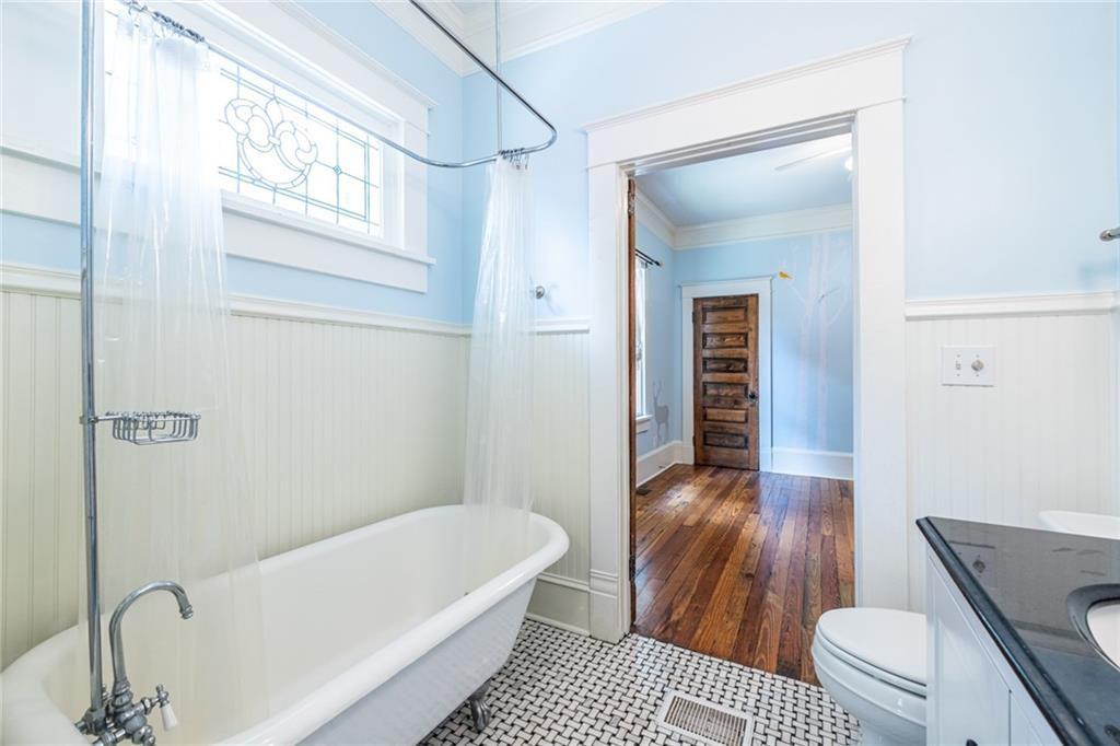 45 Bates Avenue SE
