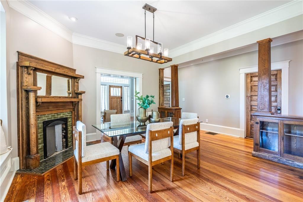 45 Bates Avenue SE