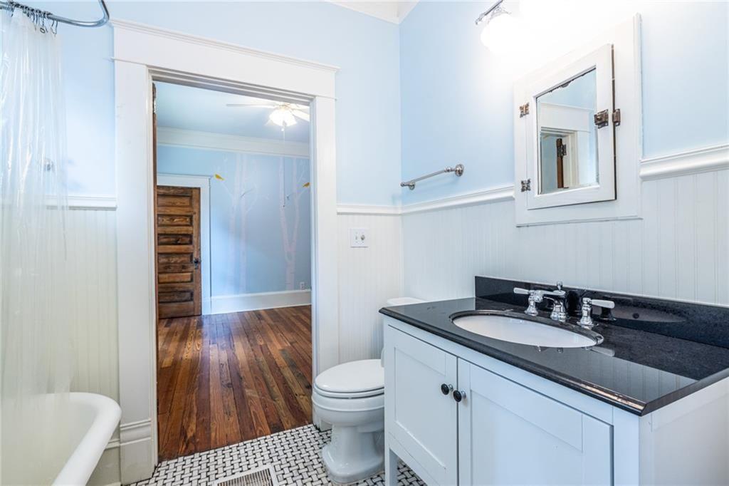 45 Bates Avenue SE