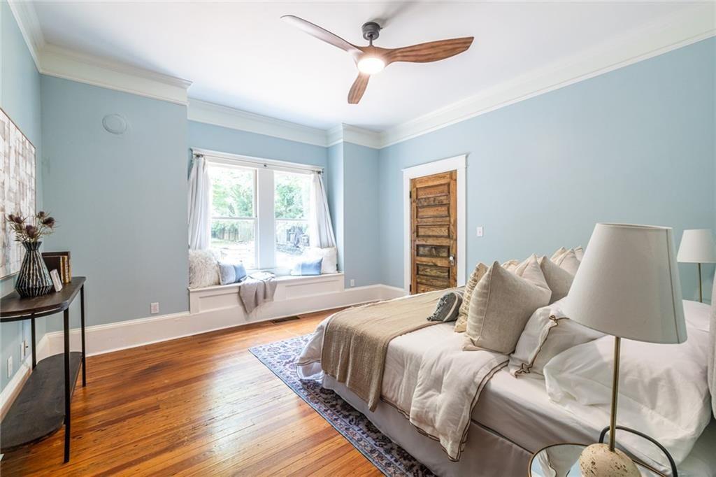 45 Bates Avenue SE