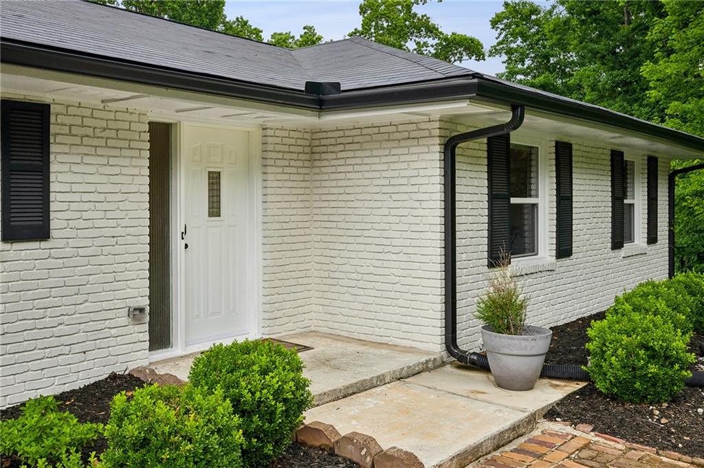 5638 Sherrell Drive