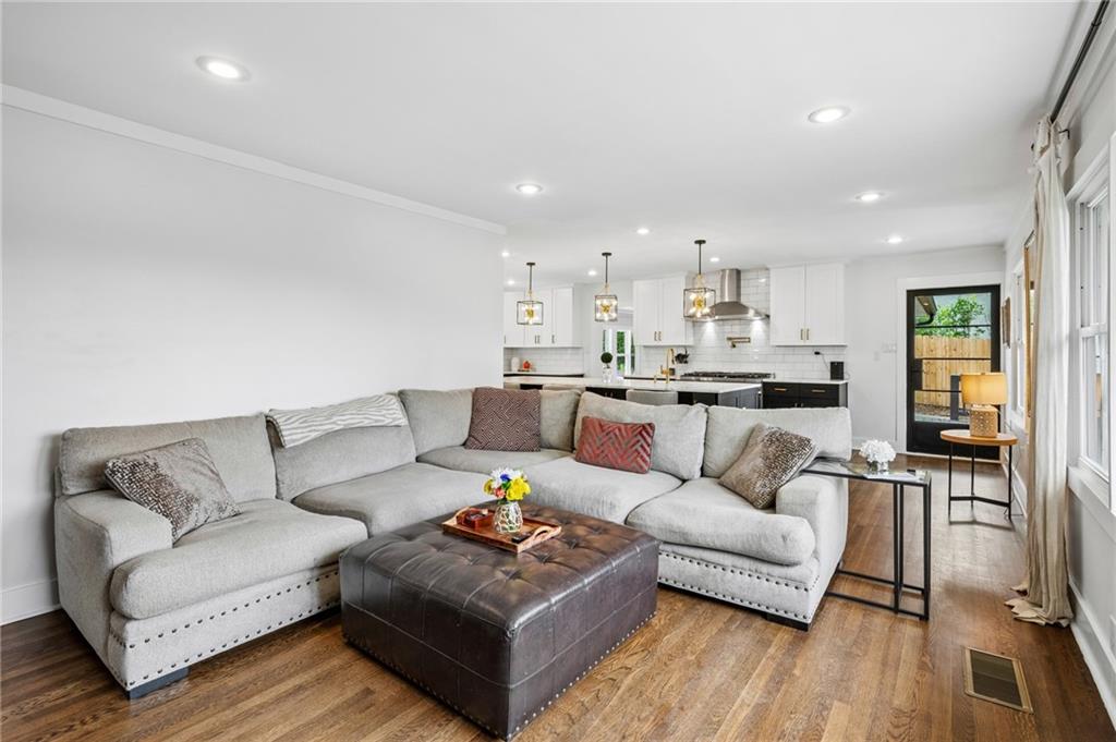 5638 Sherrell Drive