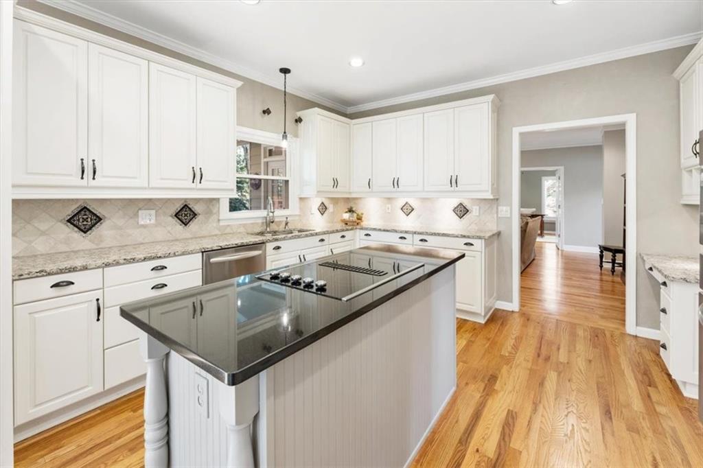 165 Brighton Circle