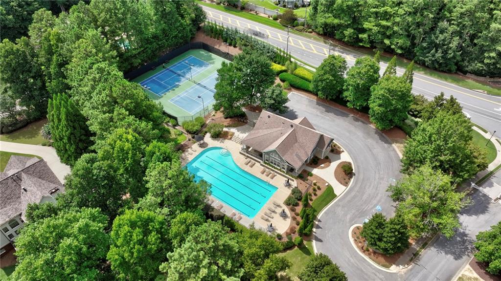 720 Lake Mist Cove