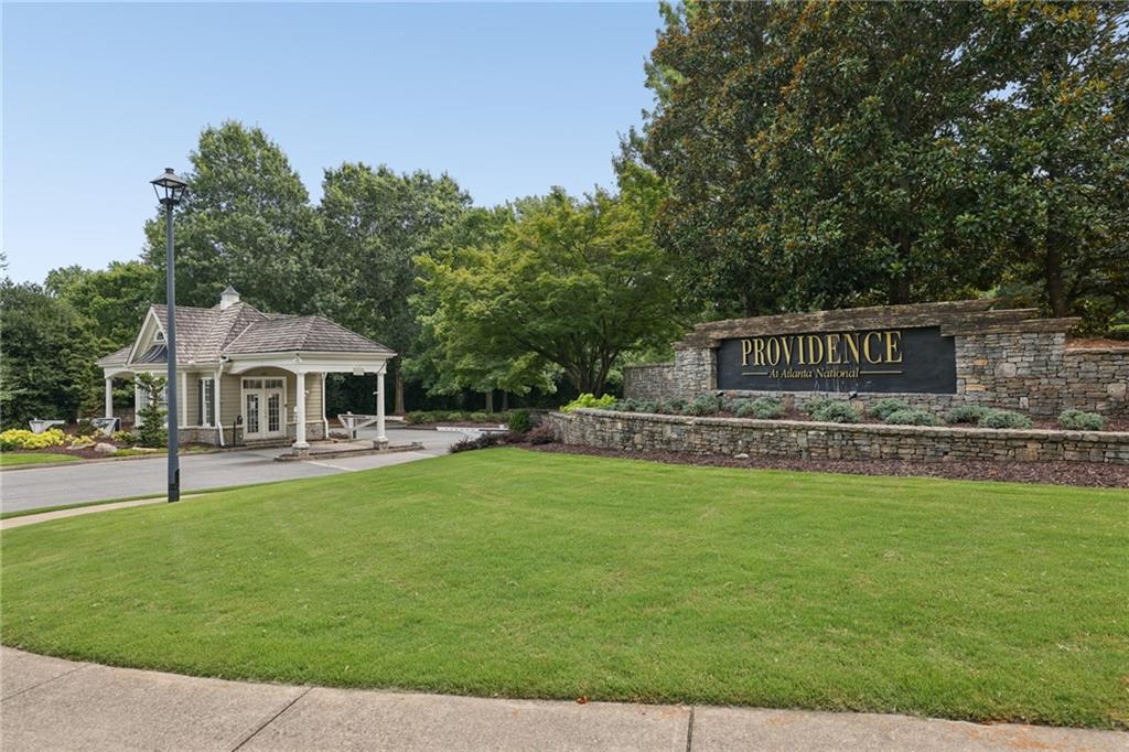720 Lake Mist Cove