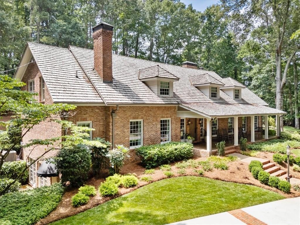 100 Huntcliff Point