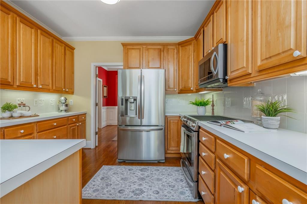 1930 Barrett Downs Drive