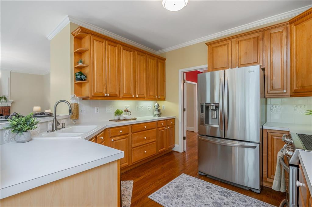 1930 Barrett Downs Drive