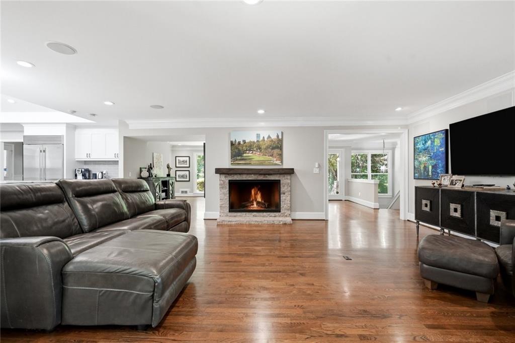 2321 Bohler Road NW
