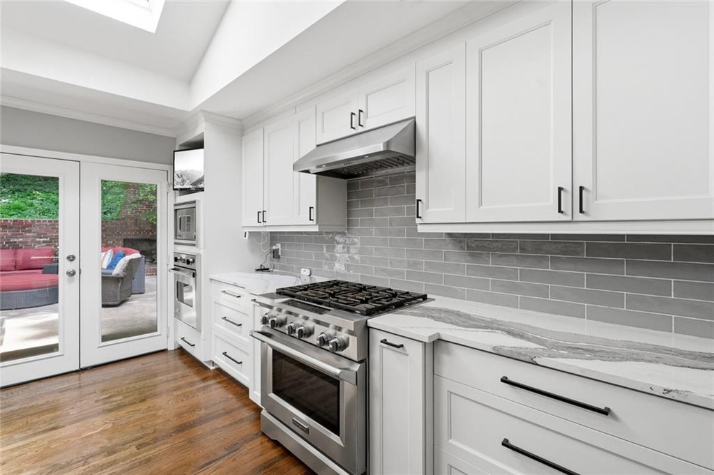 2321 Bohler Road NW