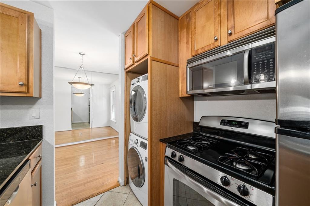 1445 Monroe Drive NE Unit G-11