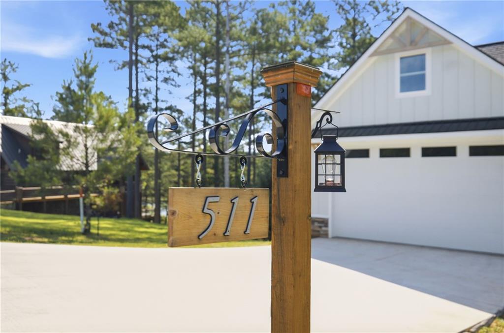 511 Sandy Lake Lane