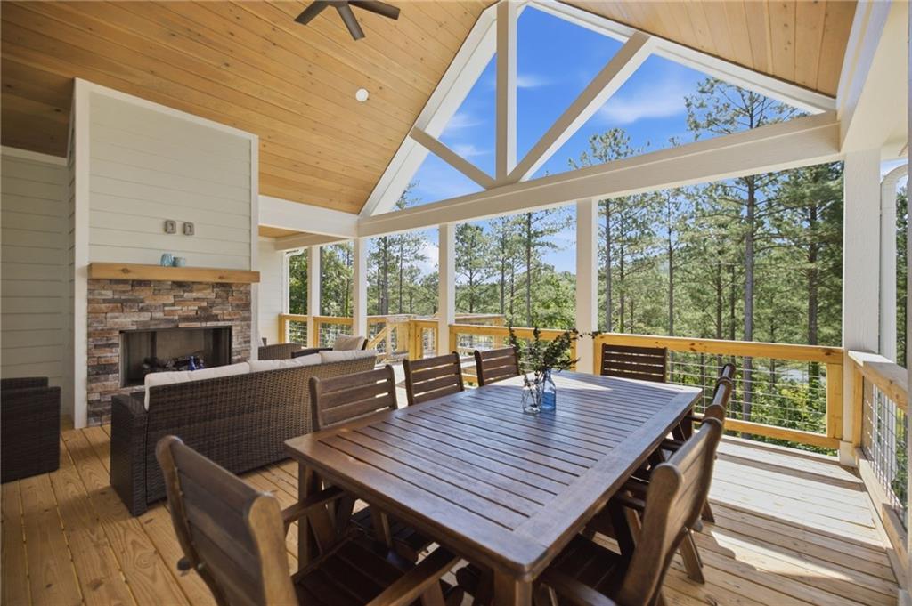 511 Sandy Lake Lane