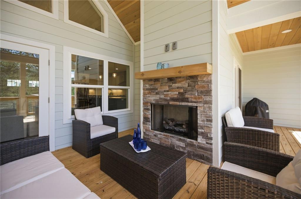 511 Sandy Lake Lane