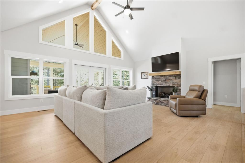 511 Sandy Lake Lane