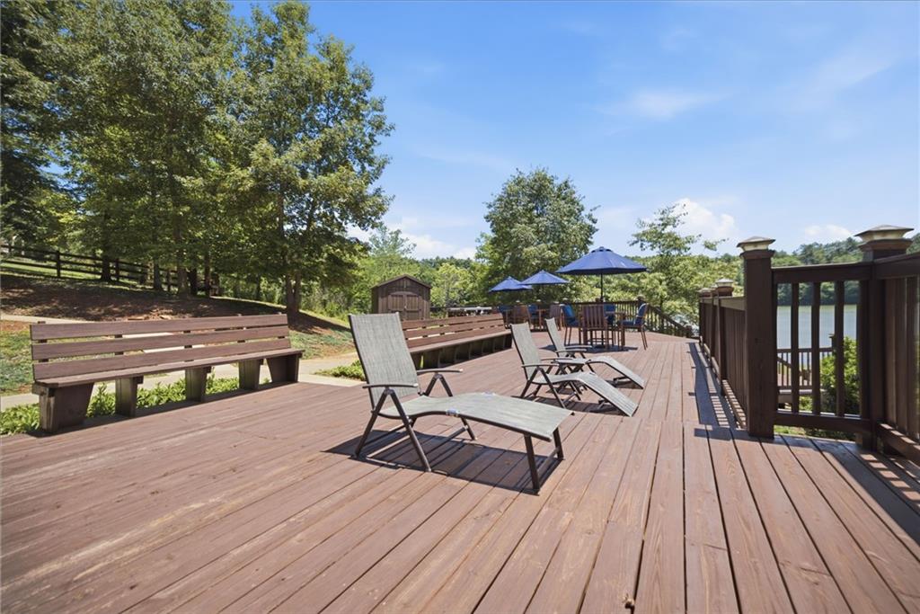 511 Sandy Lake Lane