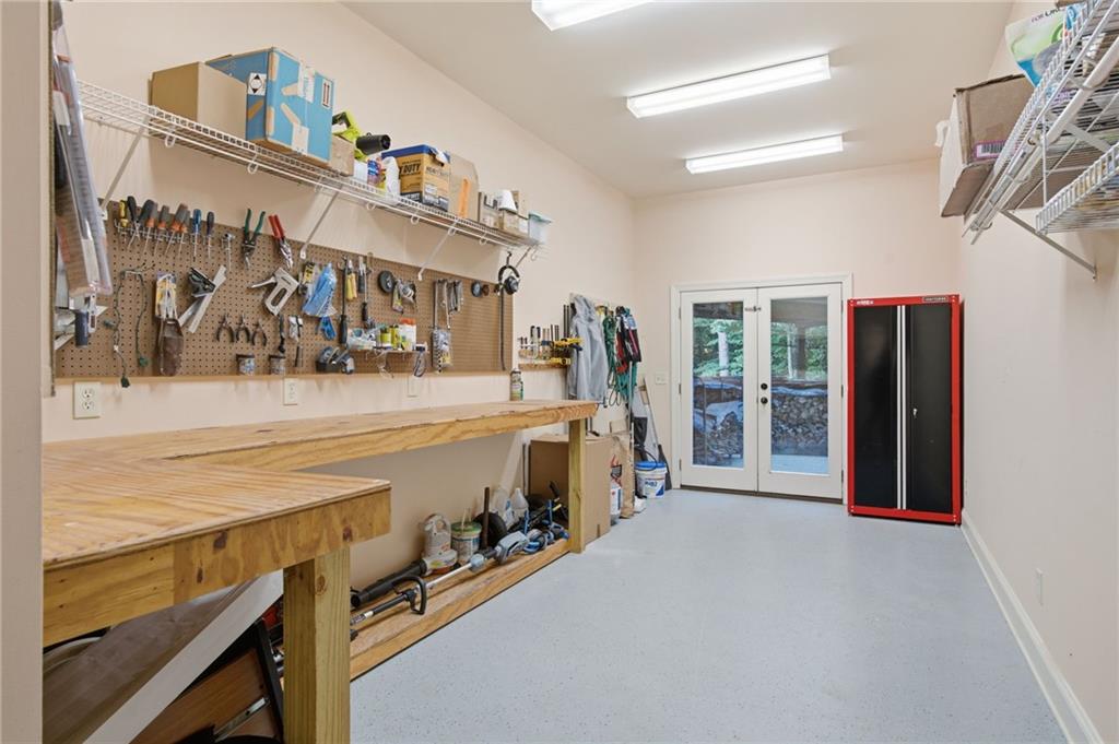15625 Canterbury Chase