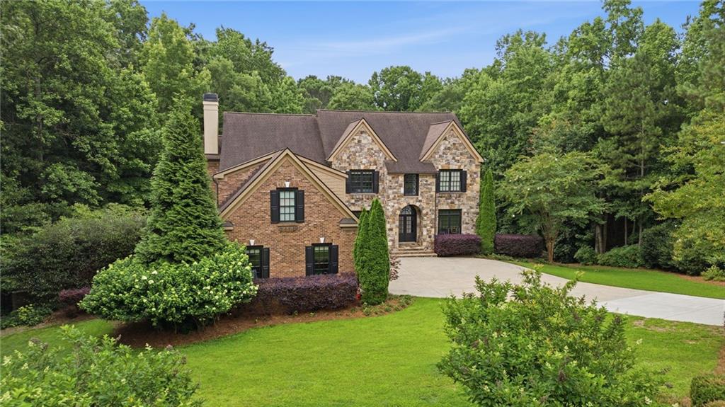 15625 Canterbury Chase