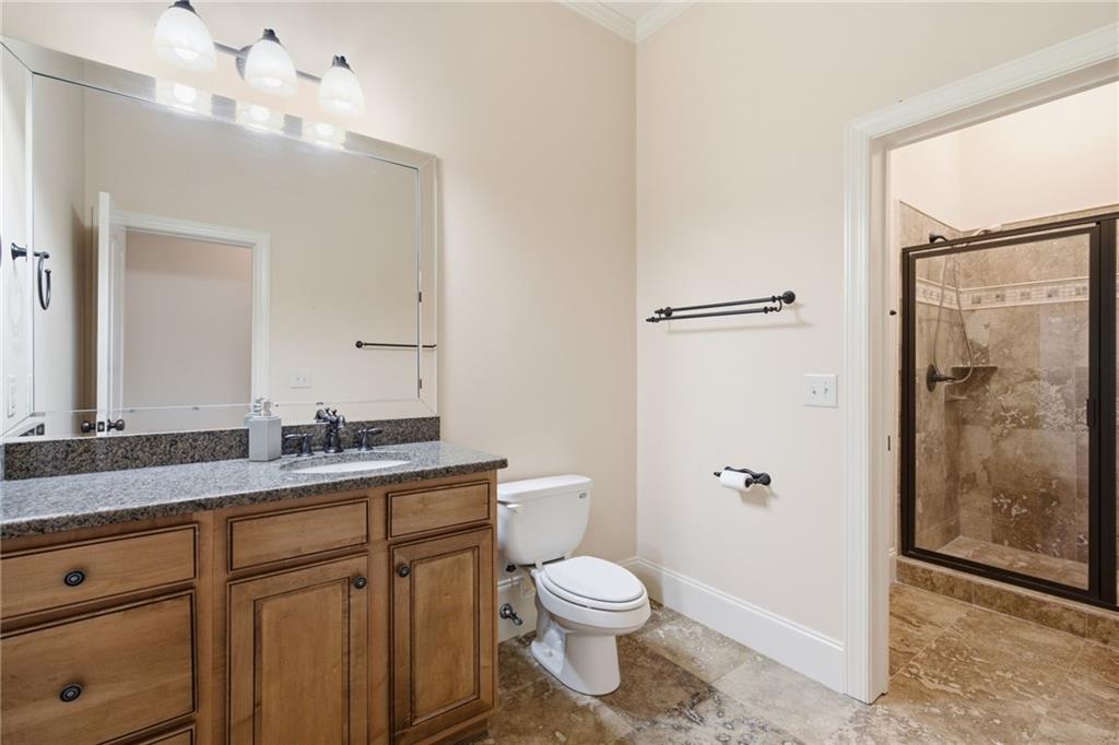15625 Canterbury Chase