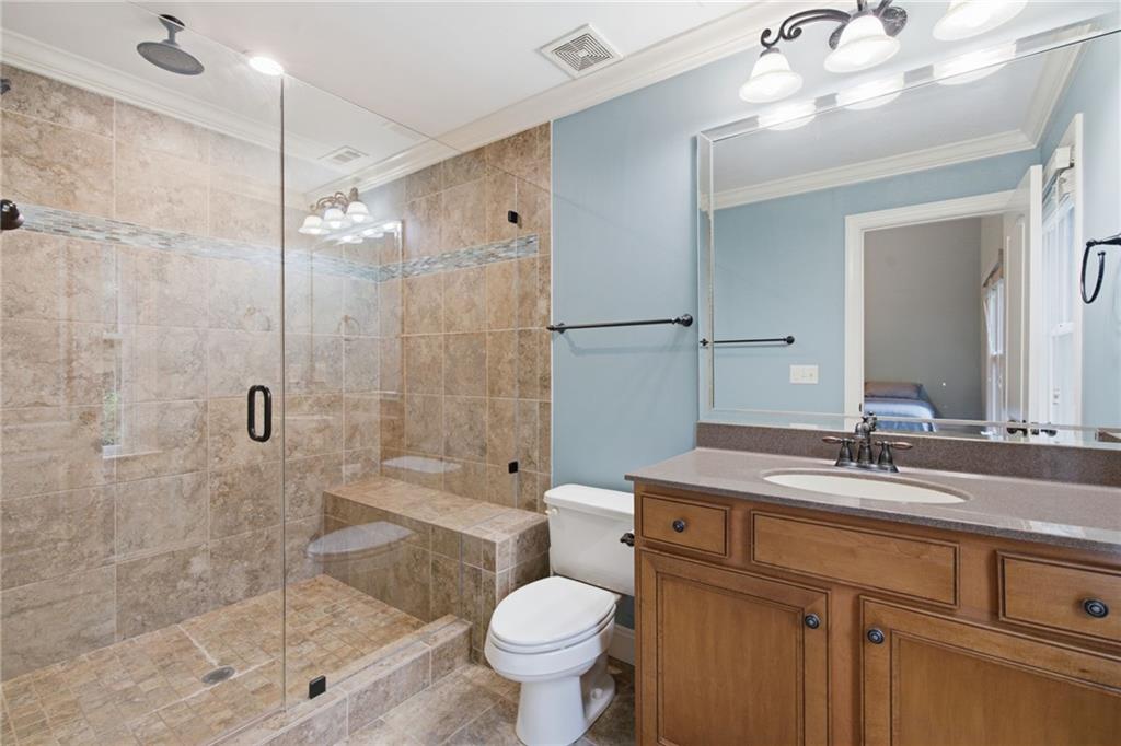 15625 Canterbury Chase