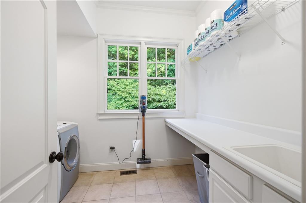 15625 Canterbury Chase
