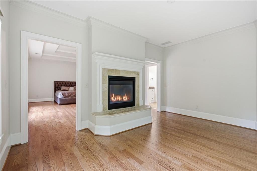15625 Canterbury Chase