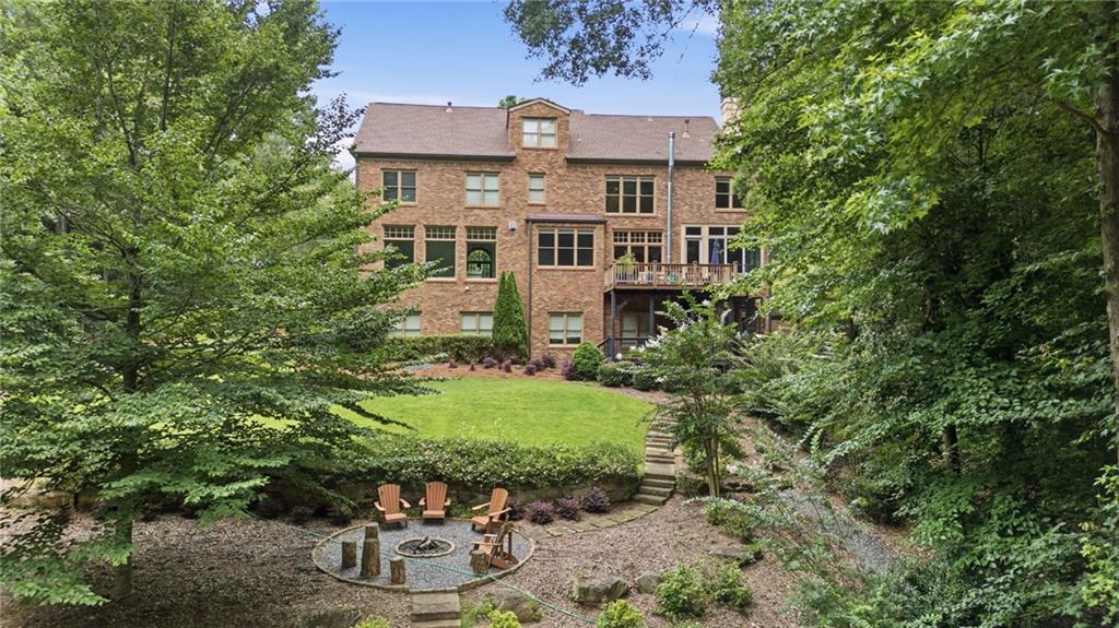 15625 Canterbury Chase