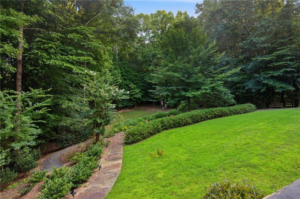 15625 Canterbury Chase
