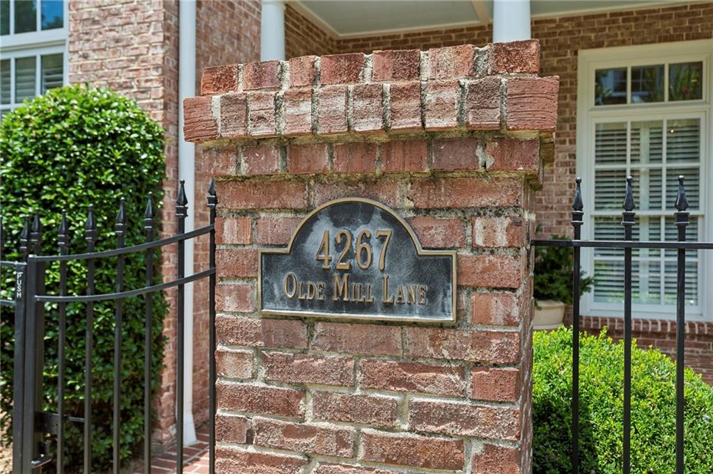 4267 Olde Mill Lane NE