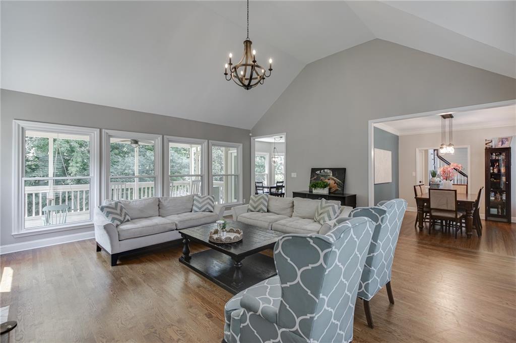 555 Ashvale Overlook