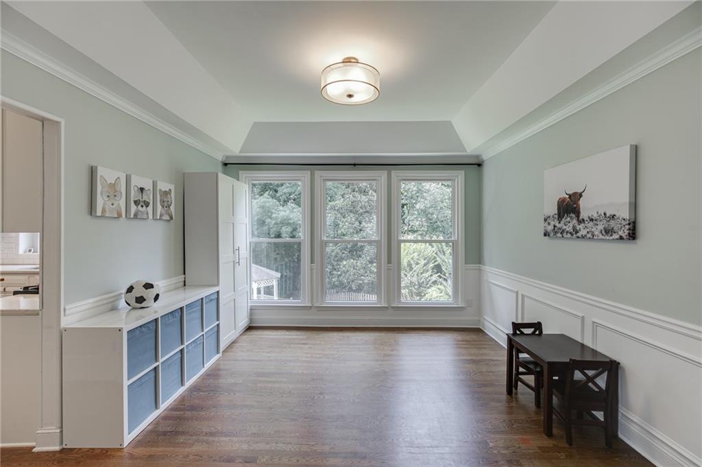 555 Ashvale Overlook