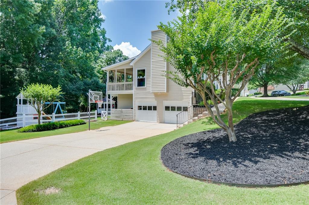 555 Ashvale Overlook