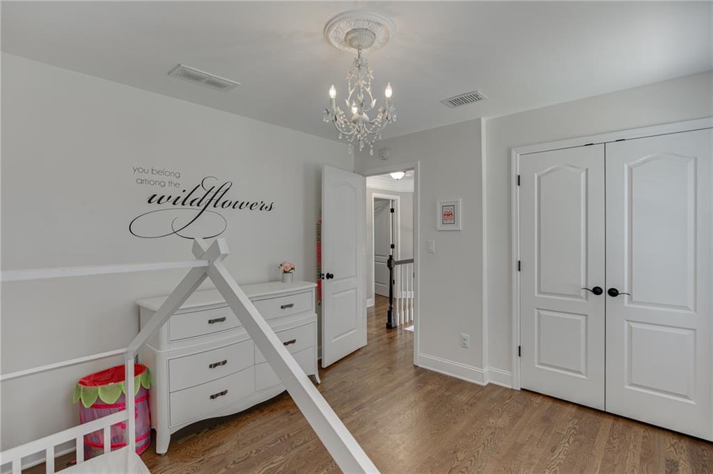 555 Ashvale Overlook