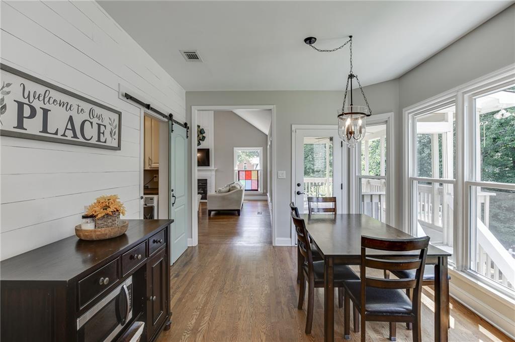 555 Ashvale Overlook
